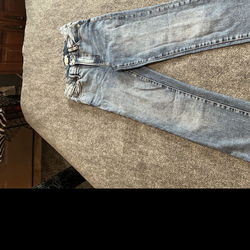 Good American Midrise Straight Jeans Womens 0/25 Light Blue Distressed Denim - Picture 2 of 10
